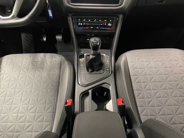 Tiguan Life 1.5 TSI AHK NAVI IQ.LIGHT RFK