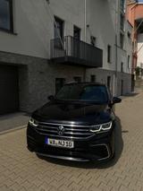 Volkswagen Tiguan 2.0 TDI DSG R-Line /Großes Navi/ 20Zoll - : Geländewagen, Grosse