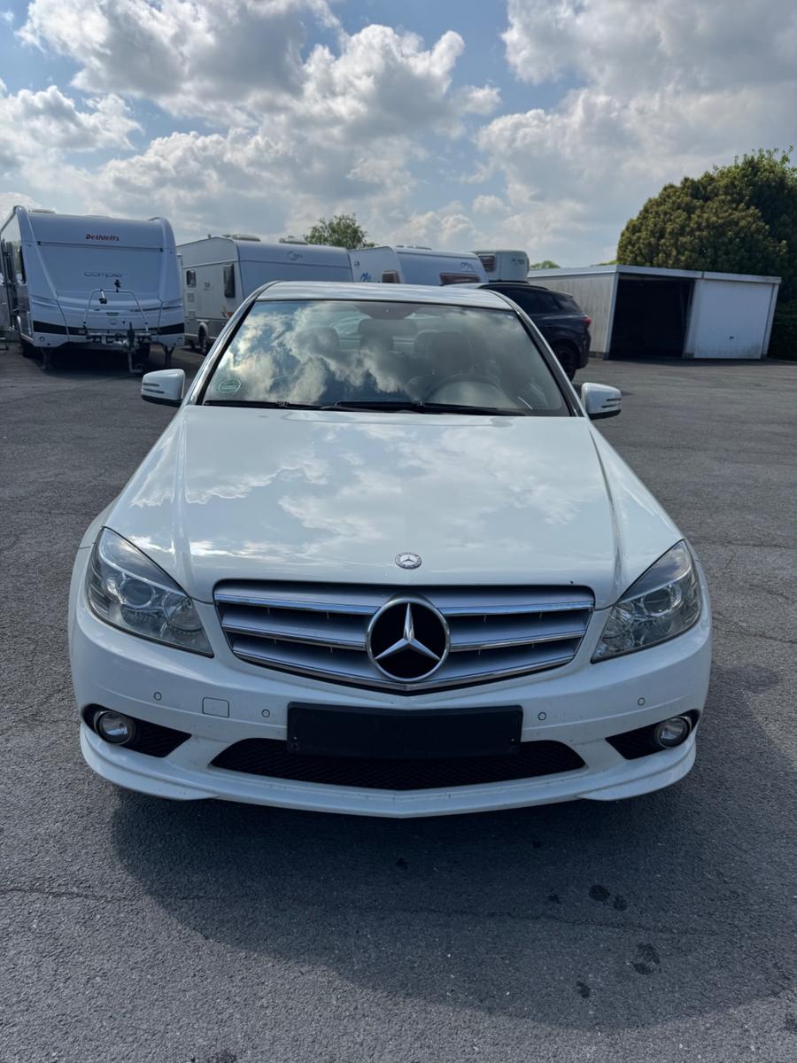 Mercedes-Benz C 200 C Limousine C 200 CGI AMG  Motorschaden