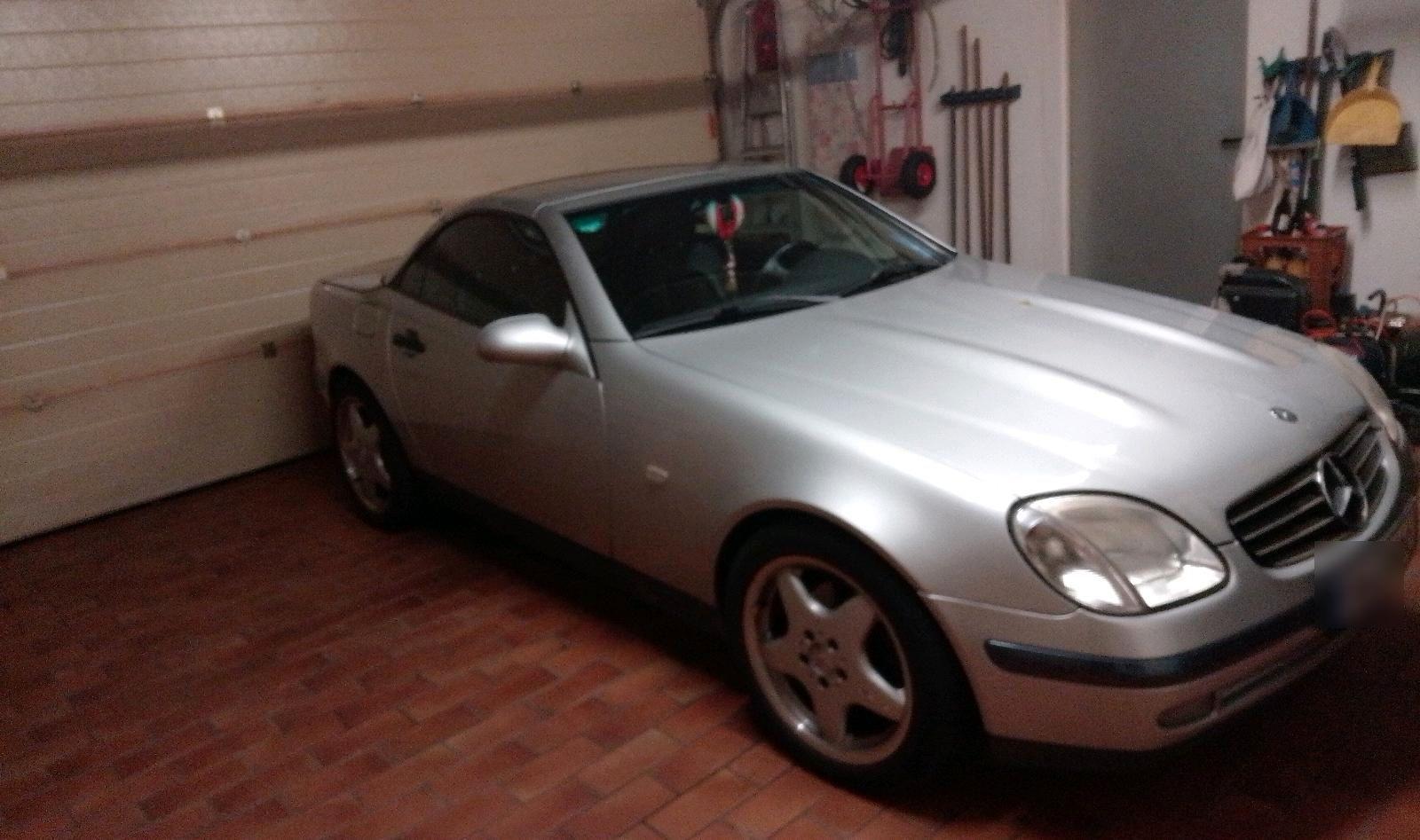 Mercedes-Benz SLK 200
