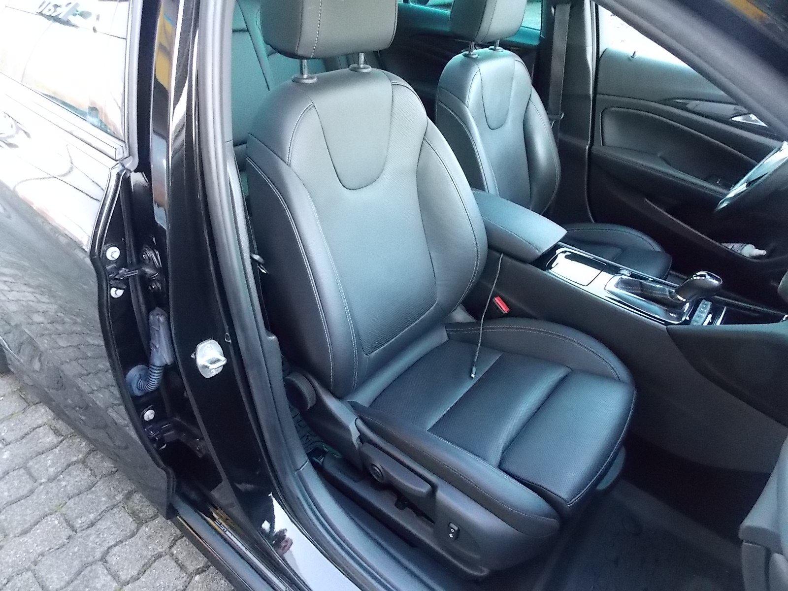 Opel Insignia B Sports Tourer 2.0 BiTurbo 4x4 GSI