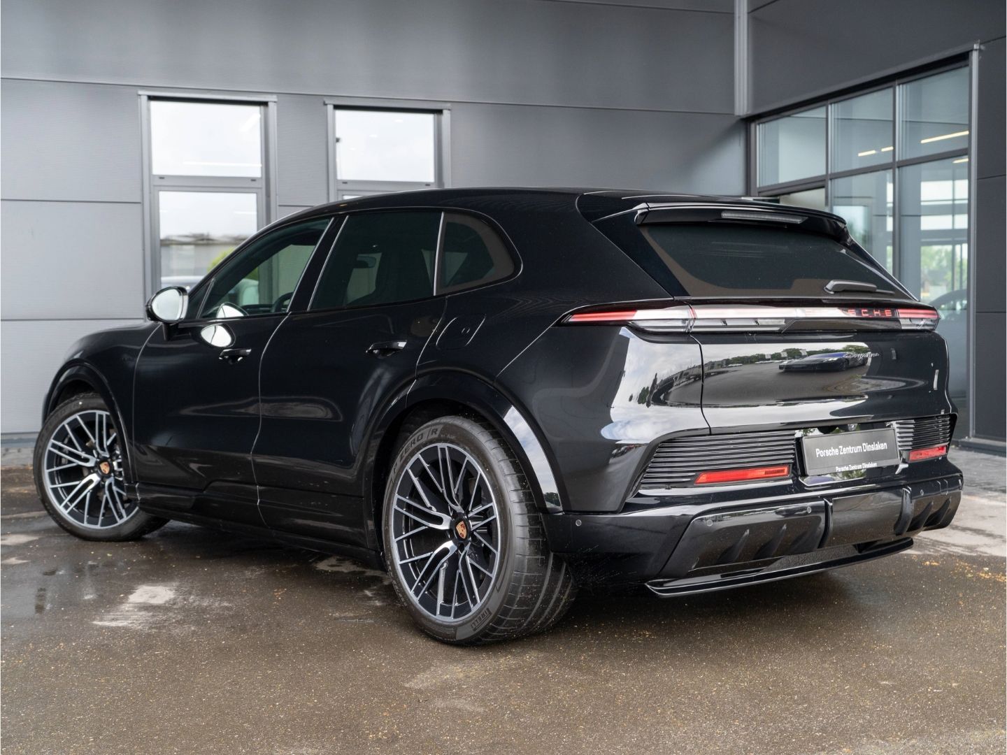 Porsche Cayenne Electric Burmester 22'' Head-Up HD-Matri imagem 3