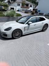 Porsche Panamera 4 E-Hybrid Sport Turismo Platinum E...