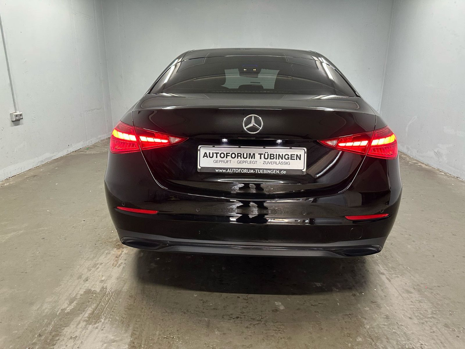 Fahrzeugabbildung Mercedes-Benz C 300 d Autom. AVANTGARDE*NIGHT*AHK*DISTRO*360*