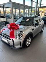 MINI Cooper Essential Trim - MINI Cooper E