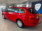 Opel Astra J Sports Tourer Selection - Opel Astra: Coupé, Sport