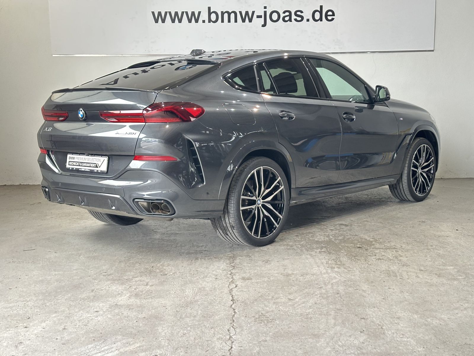 Fahrzeugabbildung BMW X6 xDrive40i M Sportpaket Pro Sky Lounge Bowers