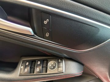 MYAUTOCENTER – Gebraucht- und Jahreswagen mit Werkstattservice in Pfaffenhofen Mercedes-Benz CLA 200 Shooting Brake AMG*Klima*AHK*Navi*PDC*BT