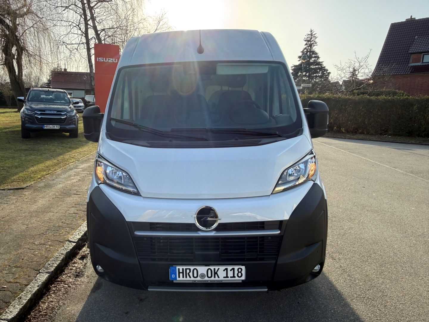 Fahrzeugabbildung Opel Movano Kasten H2 35 BlueHDI 140 Blue-HDI 3 2.2 C