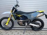 Husqvarna 701 Enduro - 1. Hand, LeoVince, KD neu - HUSQVARNA ENDURO 701