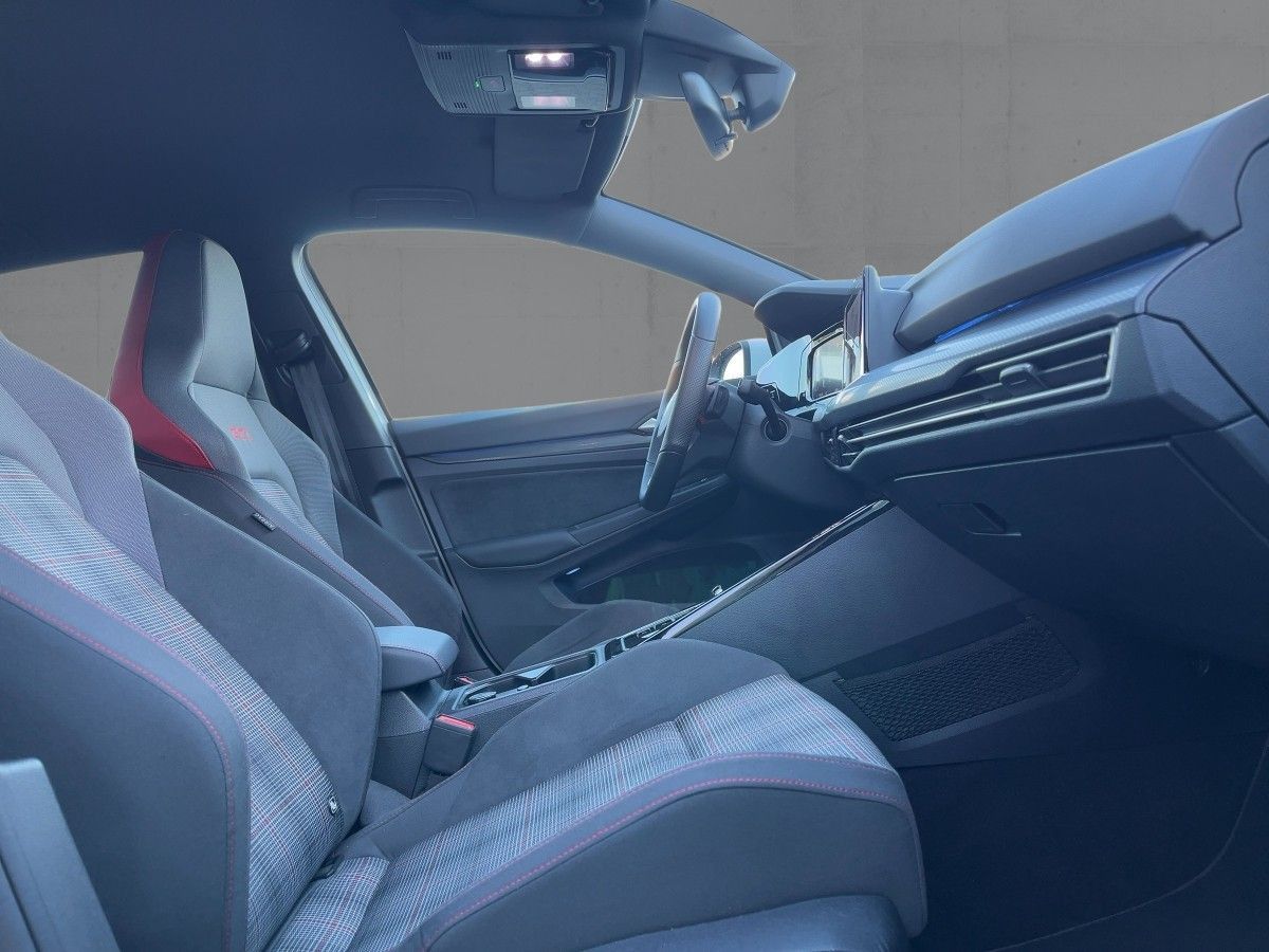 Volkswagen Golf - Bild 12