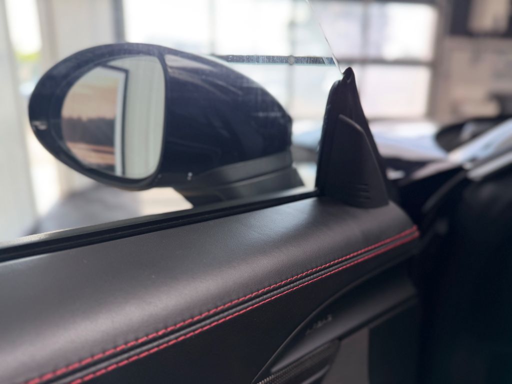 PORSCHE 718 Boxster/GTS 4.0/APPROV/GTS PAKET/BOSE/SP.CHR PORSCHE 718 Boxster/GTS 4.0/APPROV/GTS PAKET/BOSE/SP.CHR