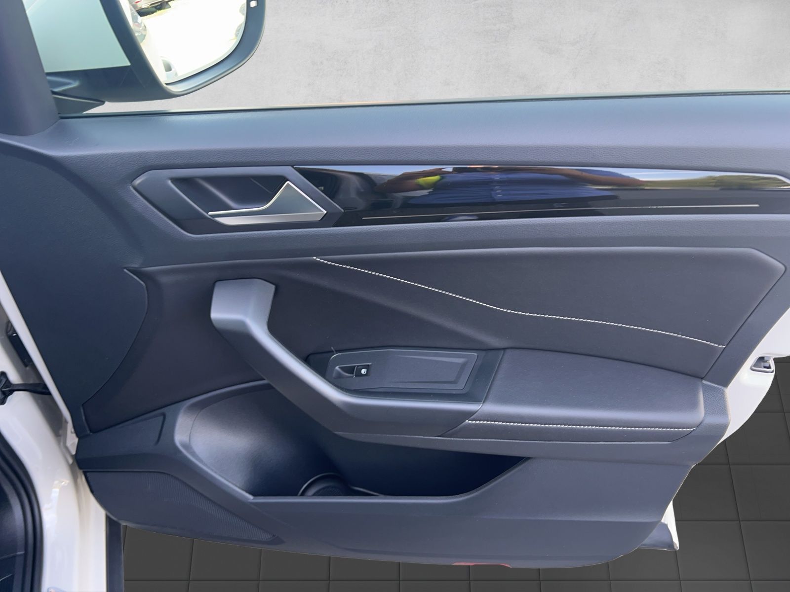 Volkswagen T-Roc - Bild 29