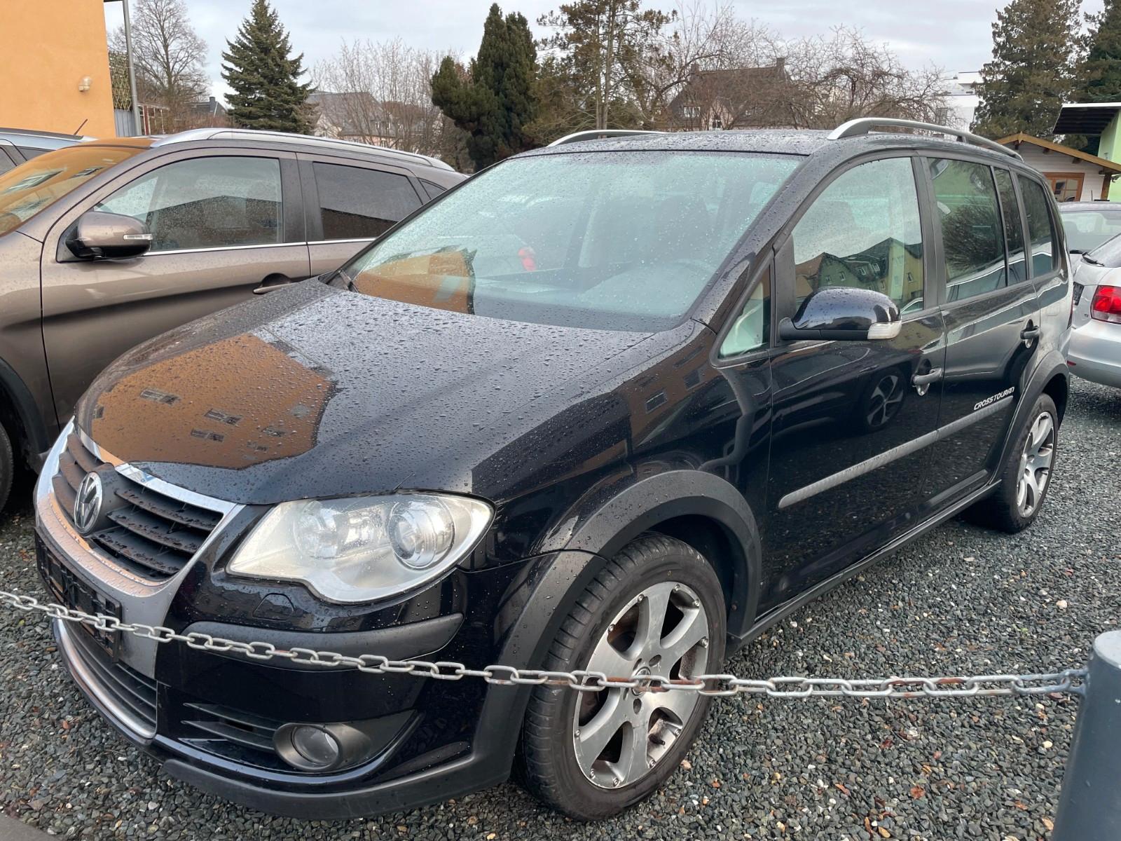 Volkswagen Touran 1.4 TSI 125 kW DSG 7 SITZE XENON