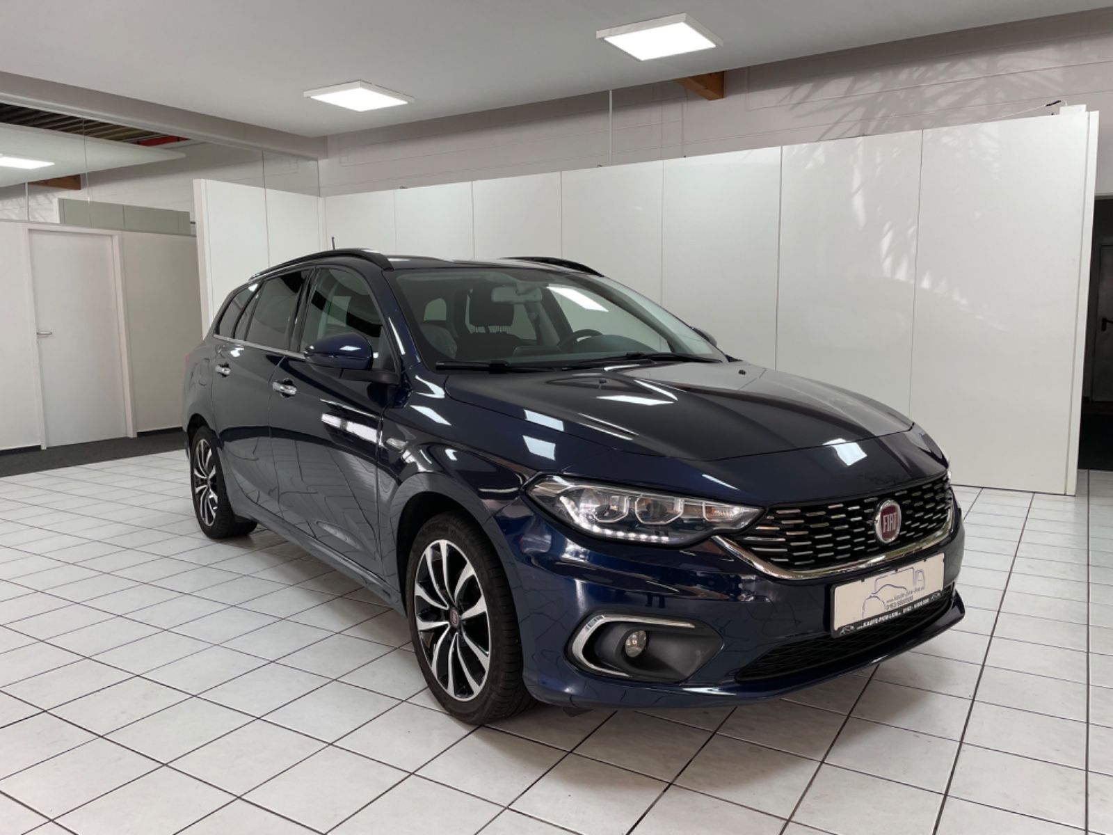 Fahrzeugabbildung Fiat Tipo Lounge