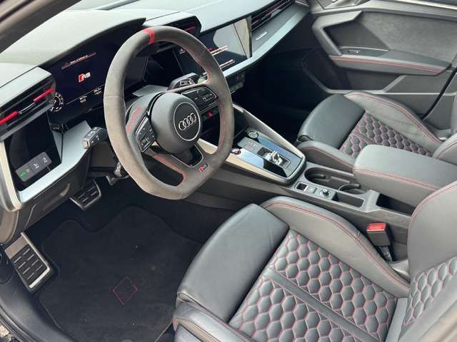 Audi RS3 Sportback 2.5 tfsi quattro s-tronic mat