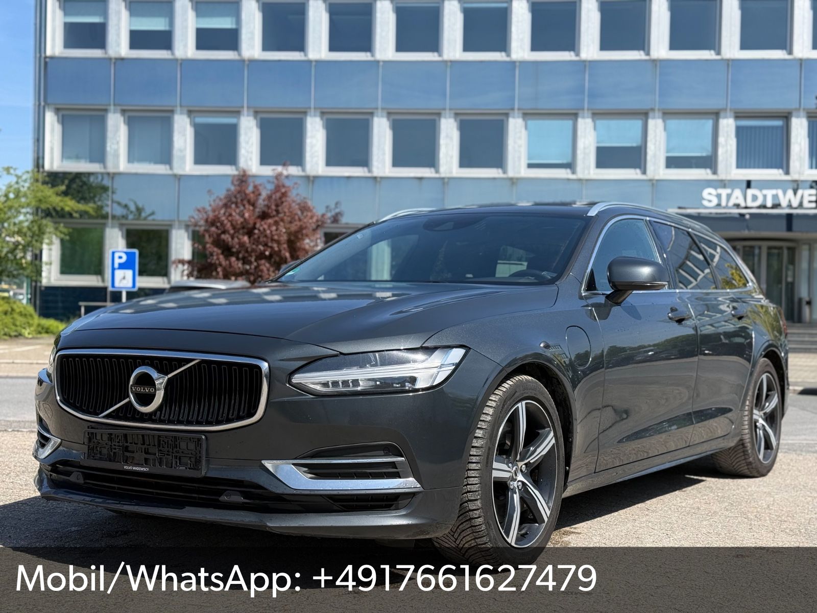 VOLVO V90