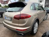 Porsche Cayenne Diesel *1.HAND*PANORAMA*NAVI*KAMERA* - Porsche Cayenne mit Diesel-Antrieb