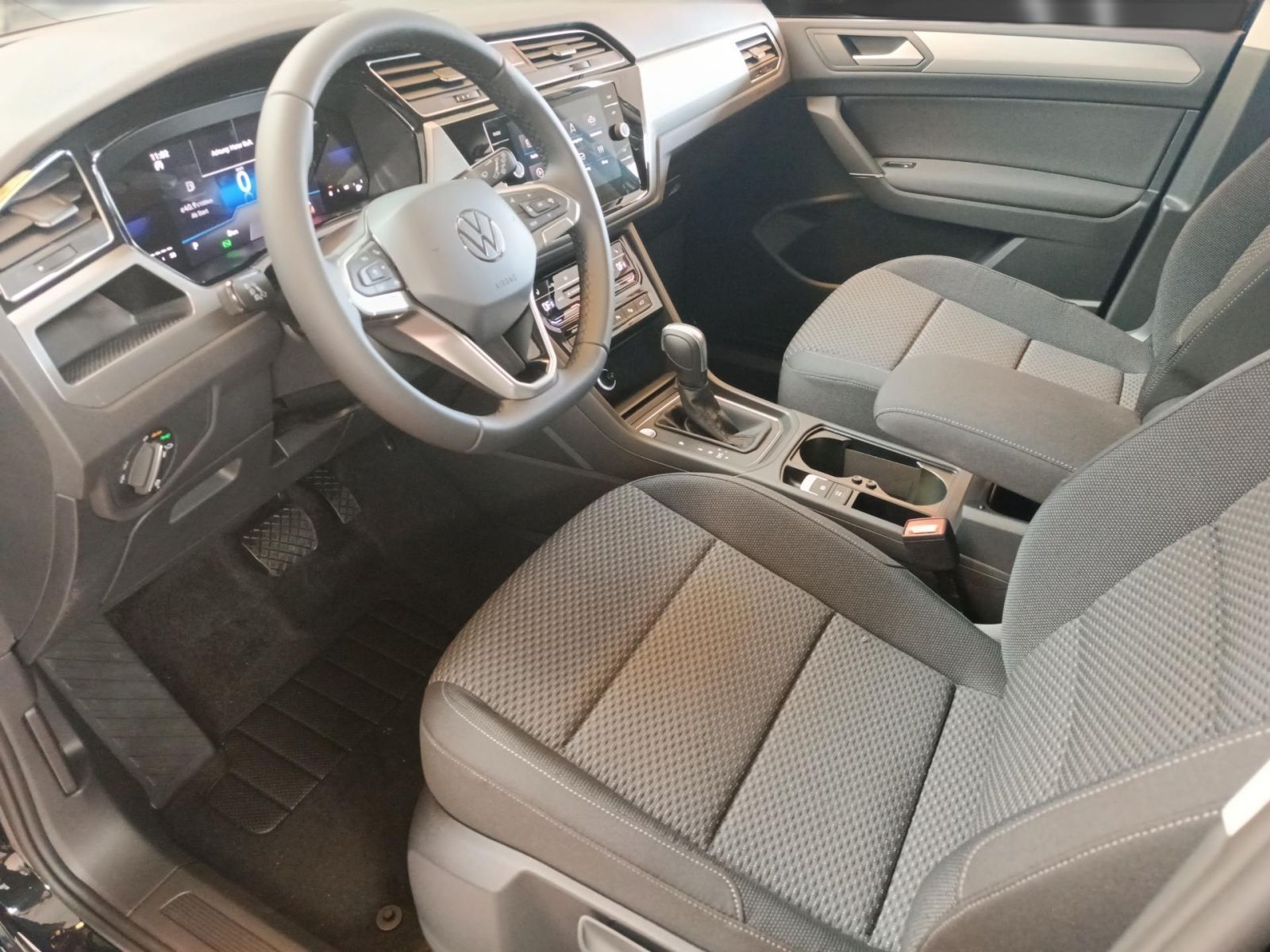 Volkswagen Touran - Bild 9