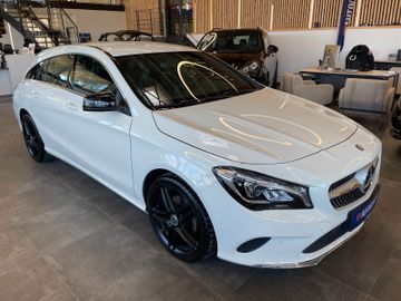 Mercedes-Benz CLA 180 Shooting Brake *NAVI*PDC*TEMPOMAT*
