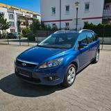 Ford Focus *TÜV NEU*2.HAND*ALLWETTER*TEMPOMAT - Ford Focus aus 2010: Kombi