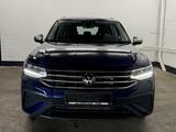 Volkswagen Tiguan Allspace 2.0 TDI SCR Life | 7-SITZER  - VW Tiguan Allspace in Düsseldorf