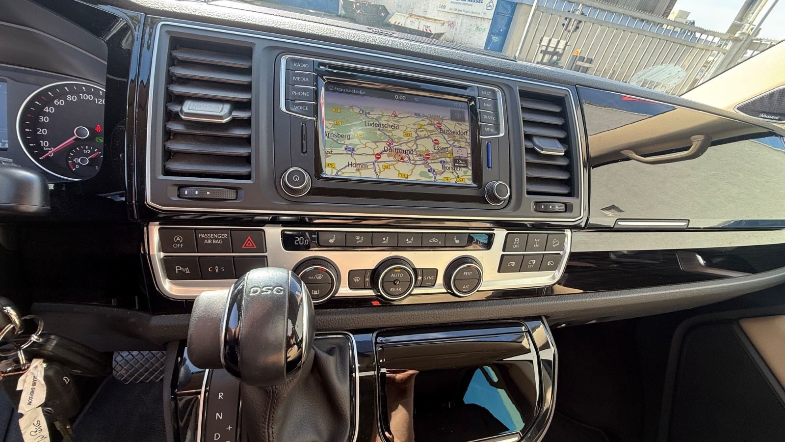 Fahrzeugabbildung Volkswagen T6 Multivan Highline 4-Motion