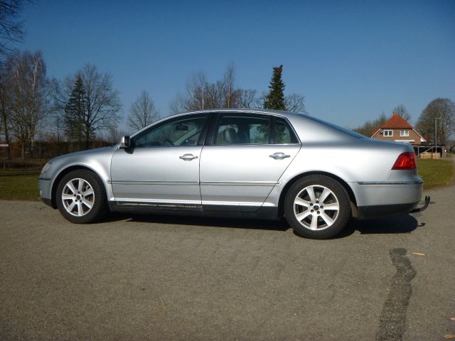 Volkswagen Phaeton 3,0 V6 TDI 4Motion a.AHK 2.500 kg