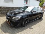 Mercedes-Benz CLA 220 Shooting Brake CLA 220 CDI / d AMG Line