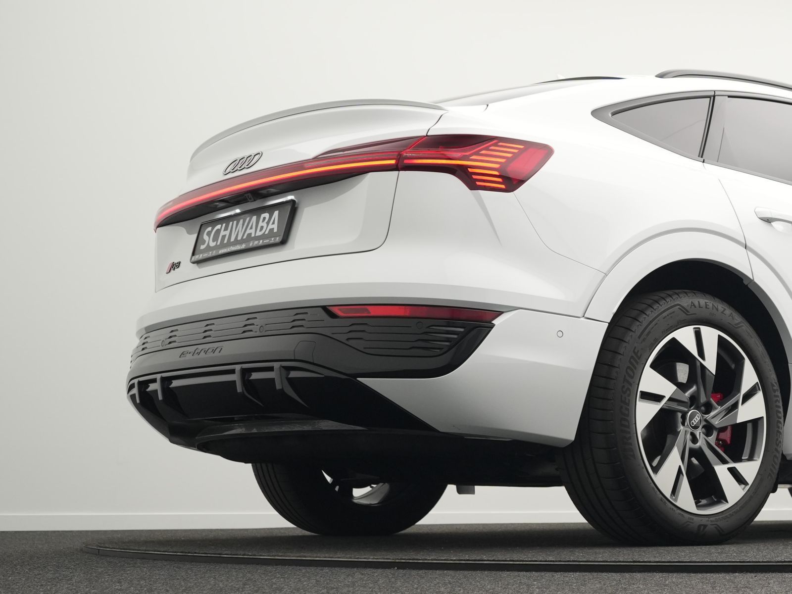 Audi Q8 e-tron - Bild 46