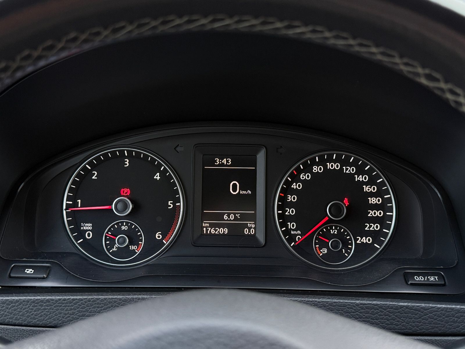 Fahrzeugabbildung Volkswagen T5 Multivan Edition 25 DAB GRA Side-Assist PDC