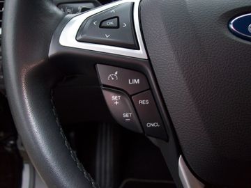 Bild 14 Ford Mondeo Turnier 1.5 Titanium Navi SHZ FSHZ AHK AT