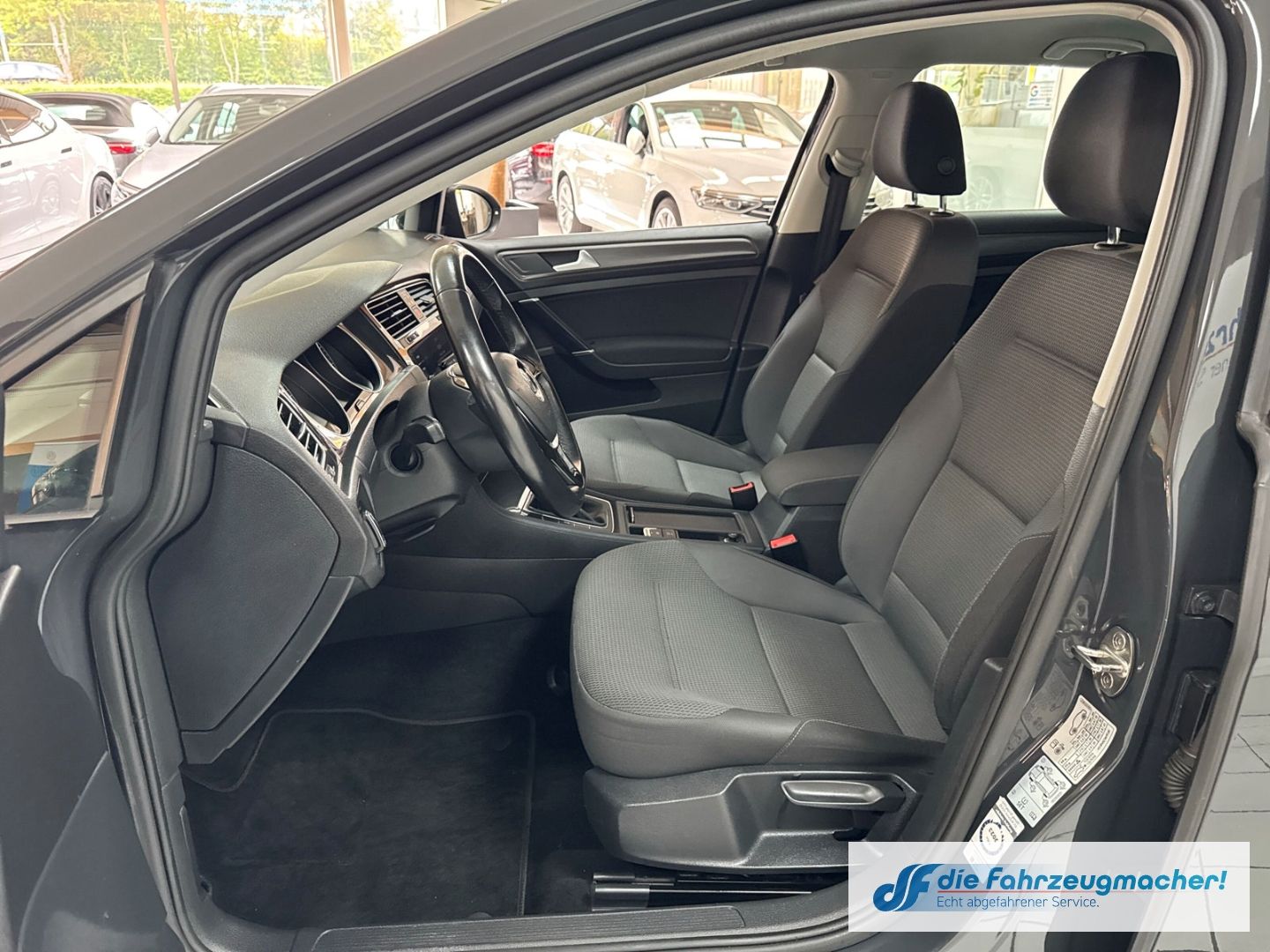Fahrzeugabbildung Volkswagen Golf VII Comfortline BMT Start-Stopp 1.6 TDI EU6