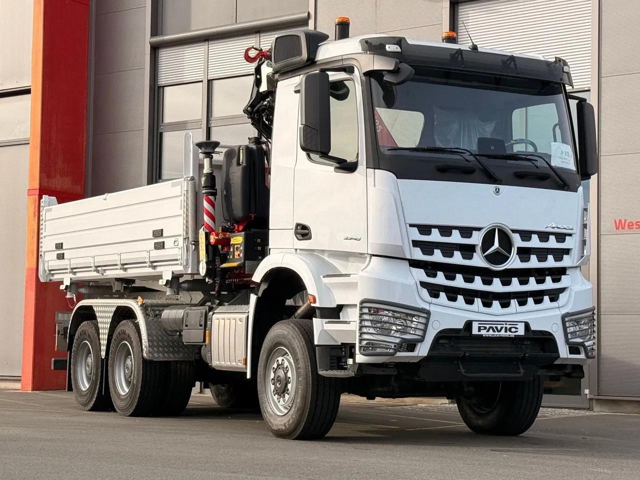 Mercedes-Benz Arocs 3348 AK 6x6 Krankipper mit Fassi F195A2.24