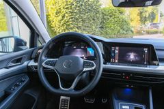 VW Golf VIII Move / ACC / IQ.DRIVE / CARPLAY