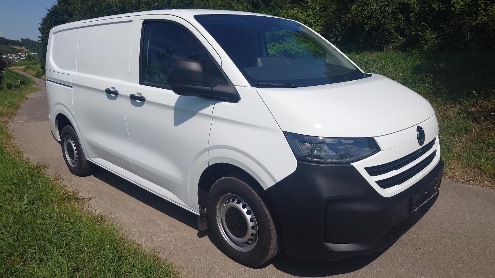 Volkswagen T7 Transporter, inkl. Klima, 70L Tankvolumen