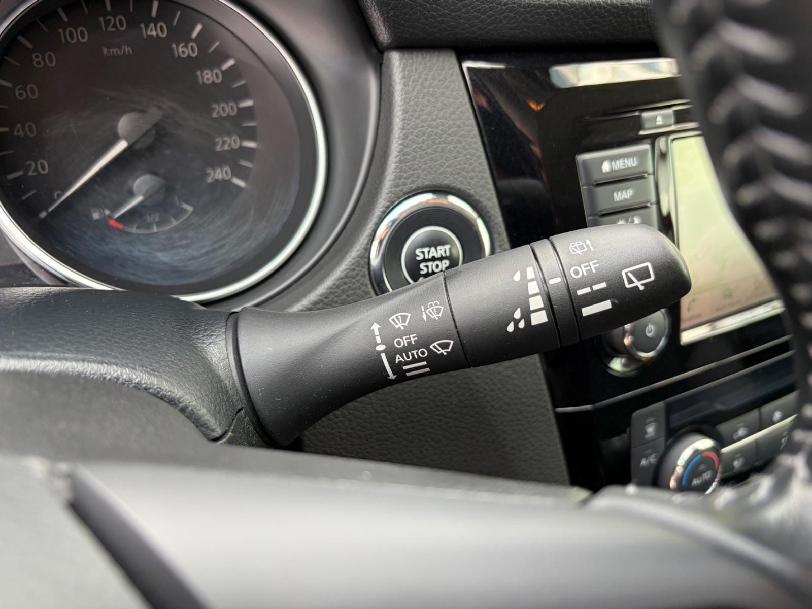 Nissan Qashqai N-Connecta 4x4 1.7*NAVI*360°-CAM*LED*ACC