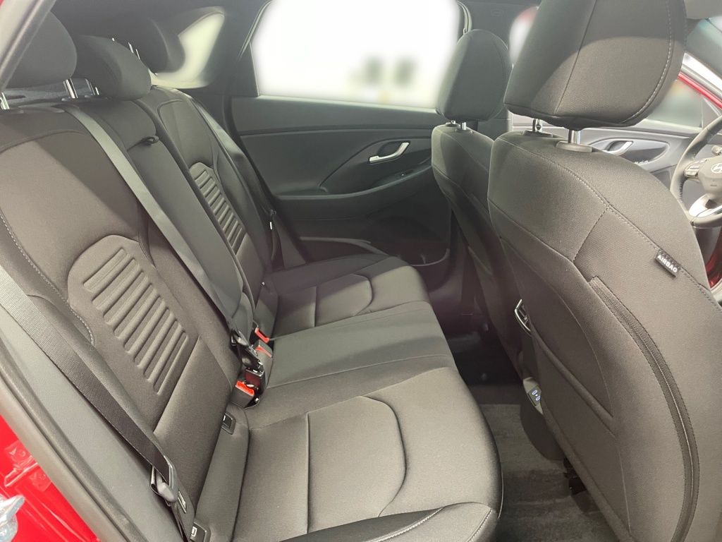 Fahrzeugabbildung Hyundai i30 FL 5-Türer (MY25) 1.5 T-GDI (140 PS) 48V 7-D