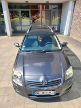 Toyota Avensis T25 Kombi 1,8 Facelift Benzin - Toyota Avensis: T25