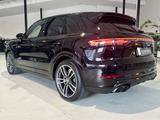 Porsche Cayenne Turbo *Soft-Close,Pano,Chrono,ACC,PDLS+* - Porsche: Turbo