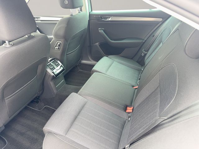 Superb Lim. 2.0 TSI Style 4x4, Pano, Kessy, Busi