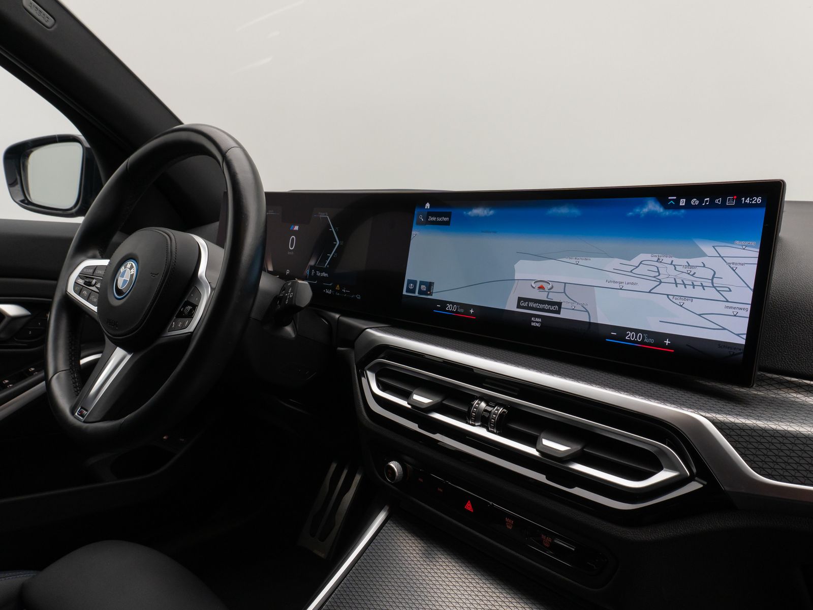 Fahrzeugabbildung BMW 330e M Sport Pro Kamera DAB CockPitPro Komfort