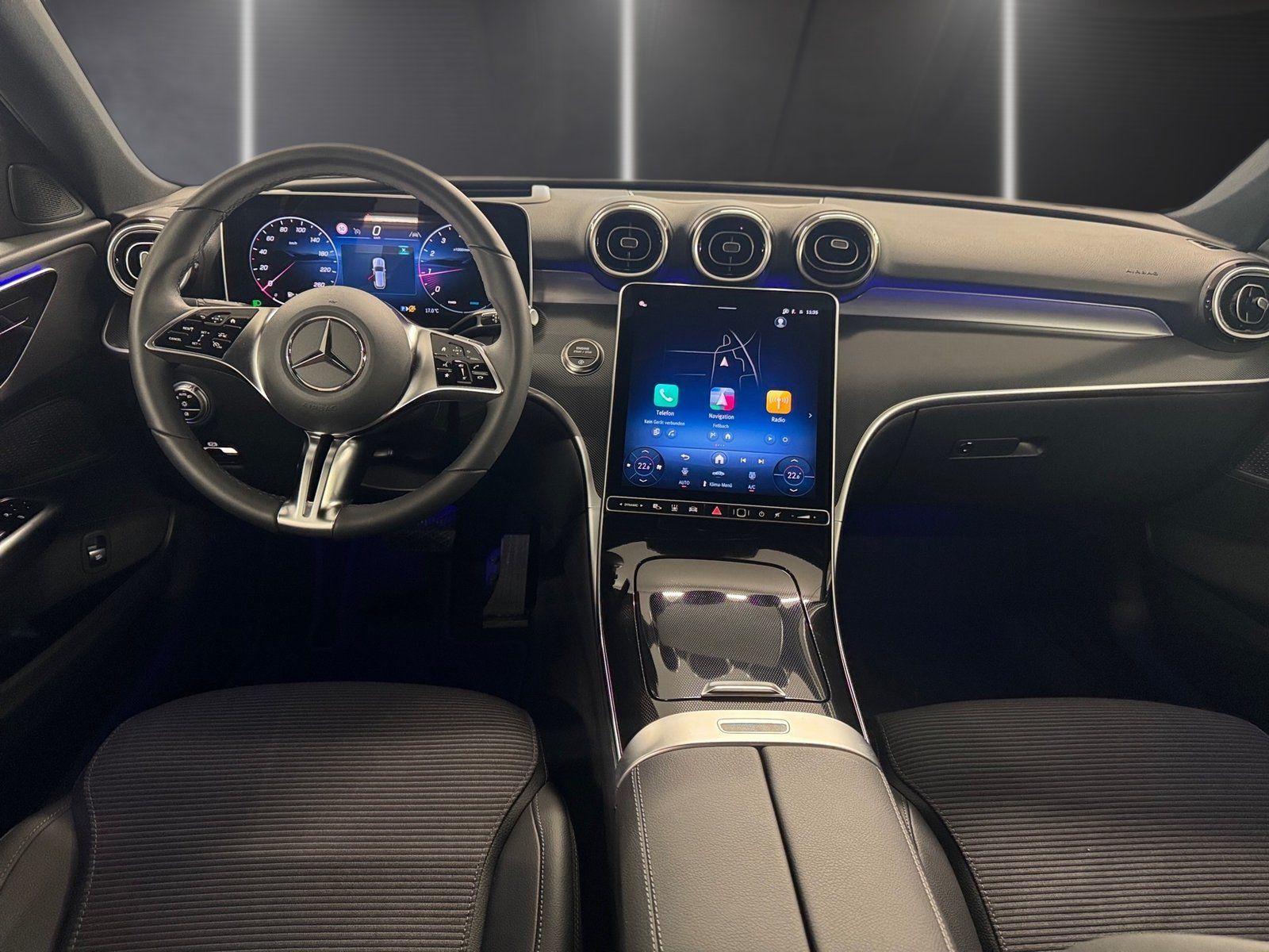 Fahrzeugabbildung Mercedes-Benz C 200 T Avantgarde*Standh*360*Digital*AHK*HeadUp