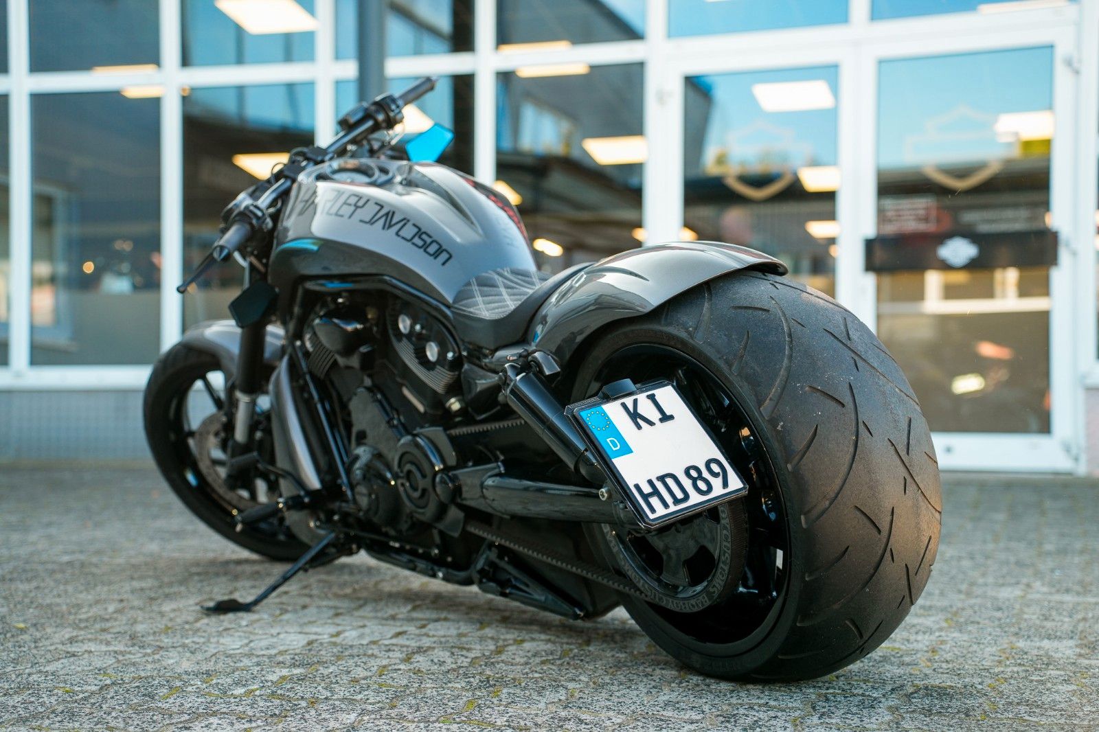 Fahrzeugabbildung Harley-Davidson VRSCDX Night Rod Special - BBC - 280er - Airride