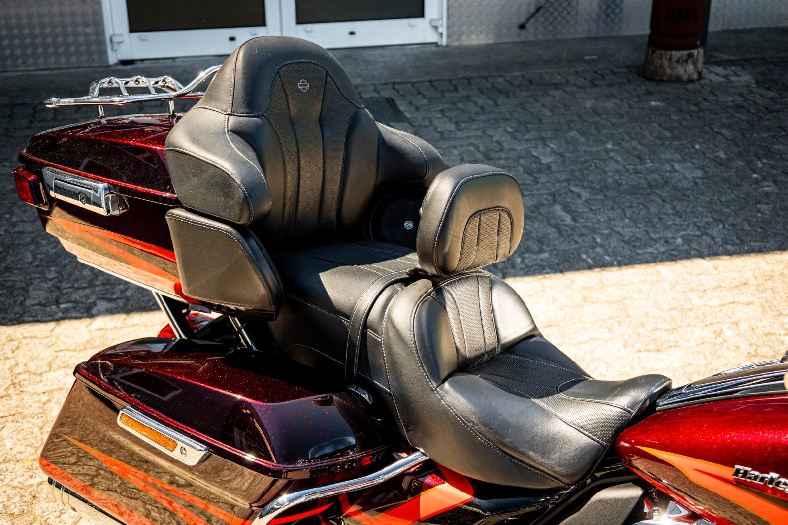 Fahrzeugabbildung Harley-Davidson FLHTKSE CVO Ultra Limited 114 cui - Kesstech