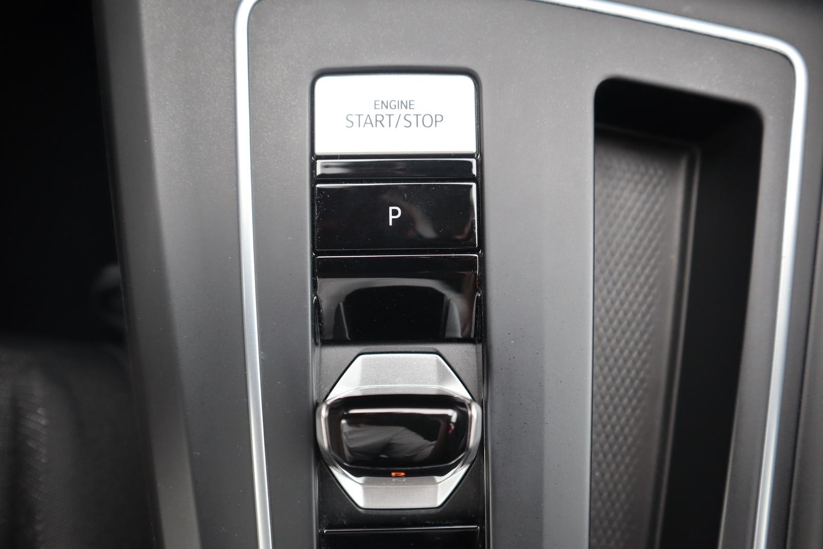 Volkswagen Golf VIII Variant 1.5 eTSI DSG Life LED Navi ACC, миниатюра 29