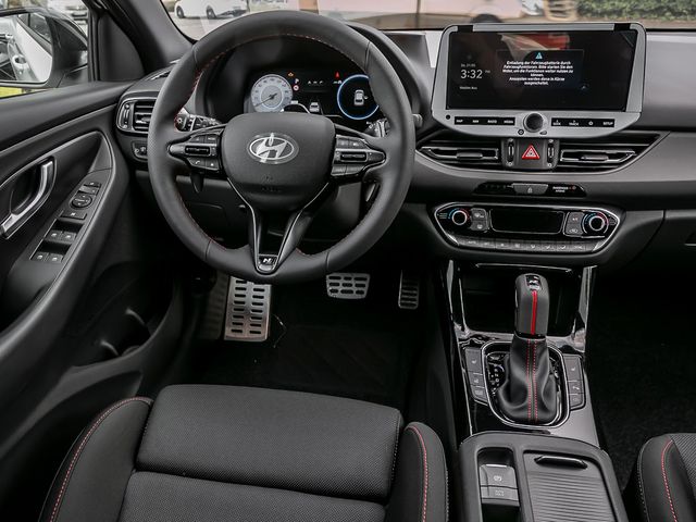 Hyundai i30 1.6 N Line Fernlicht-Assistent Kamera Navi