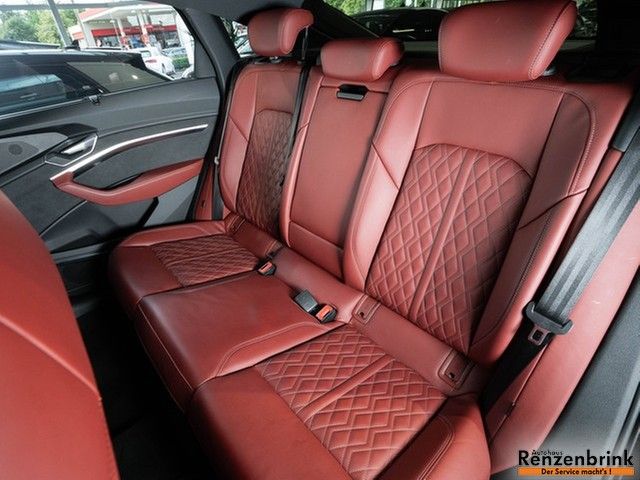 e-tron S Sportback quattro PANO+HEAD+UP+AHK+LUFT