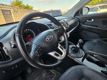 KIA Sportage - 11