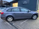 Chevrolet Cruze *wenig km* - Chevrolet Cruze aus 2012